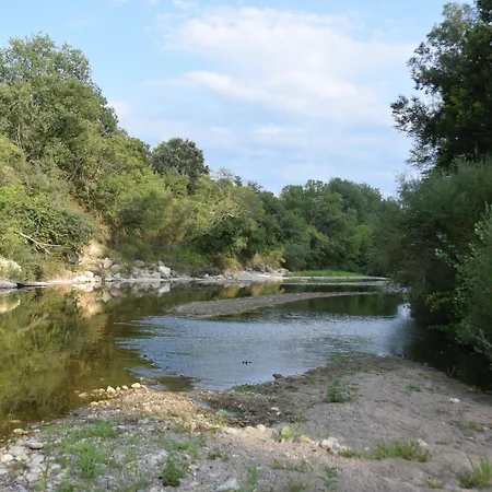 Hébergement de vacances Maison Familiale En Pleine Nature Avec Privée Sur La Ceze *