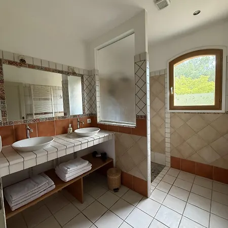 Hébergement de vacances Maison Familiale En Pleine Nature Avec Privée Sur La Ceze
